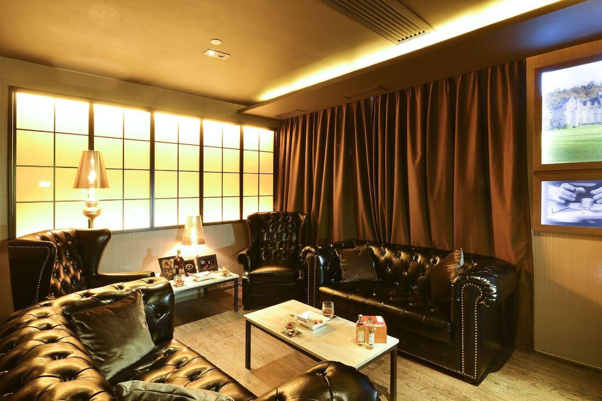 Walden Hotel Гонконг Экстерьер фото