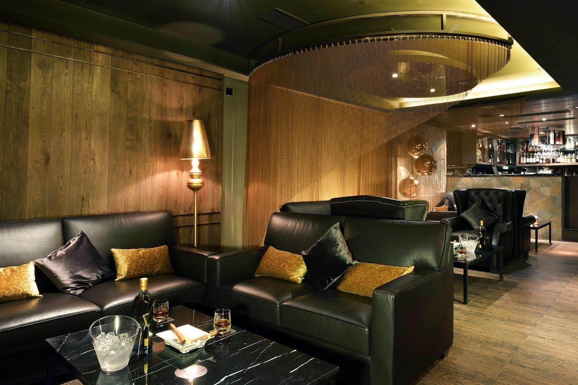 Walden Hotel Гонконг Экстерьер фото